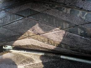 Нанесено покрытие Belzona 2111 (D&A Hi-Build Elastomer) с внедренным в него противоскользящим наполнителем