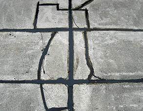 После герметизации трещин с помощью Belzona 2221 (MP Fluid Elastomer)